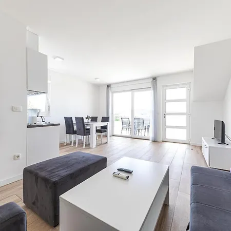 Apartment Blue View *